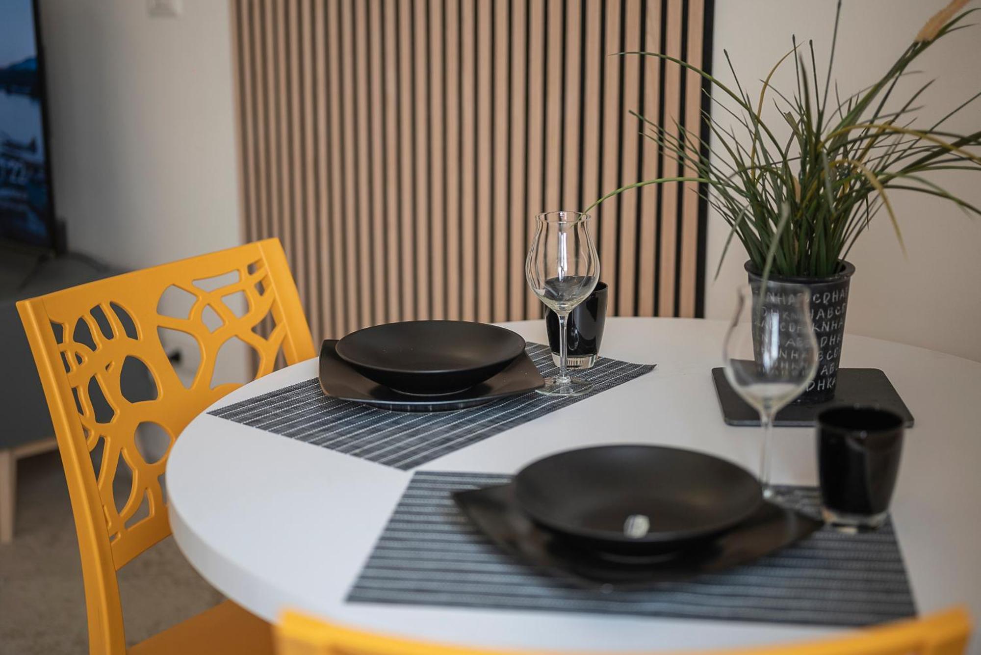 Asmara Exclusive "Loft Industrial" Apartment Бриндизи Екстериор снимка