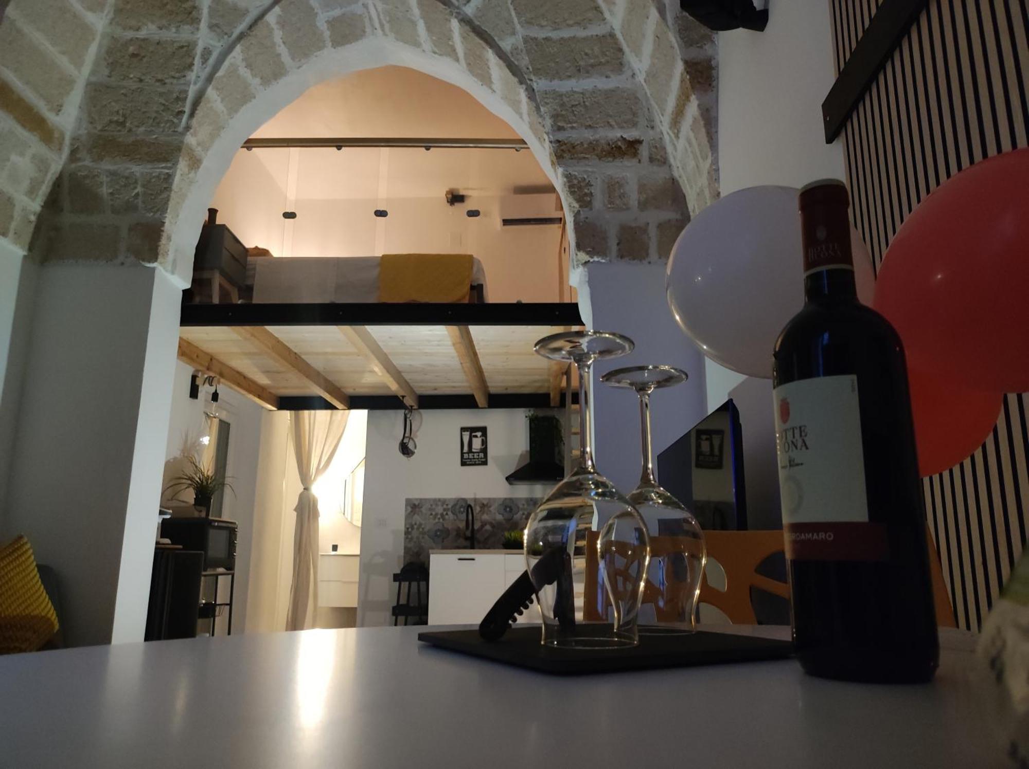 Asmara Exclusive "Loft Industrial" Apartment Бриндизи Екстериор снимка